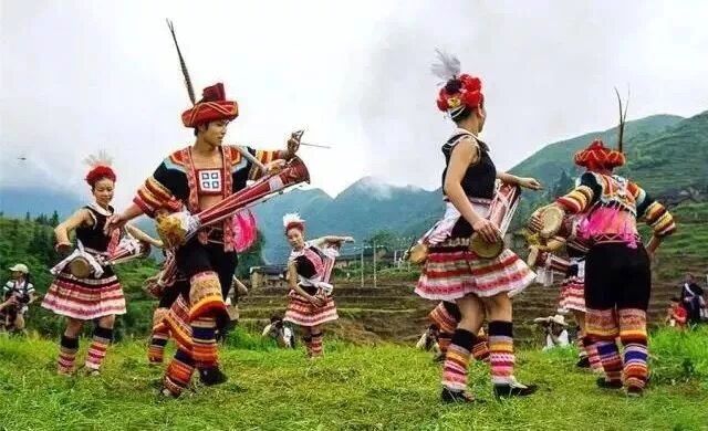 连南千年瑶寨、连山黑山梯田、阳山牛大力花采摘节三地联游二天游